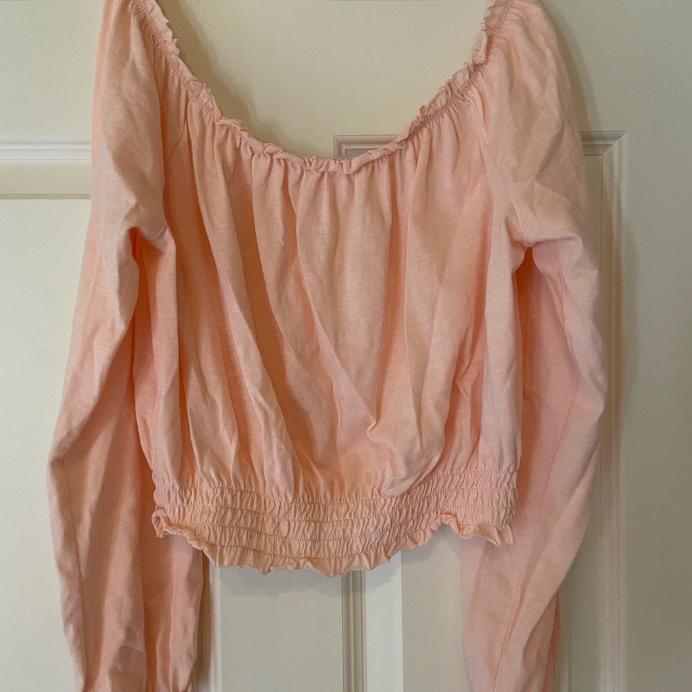 Off the Shoulder scrunch top